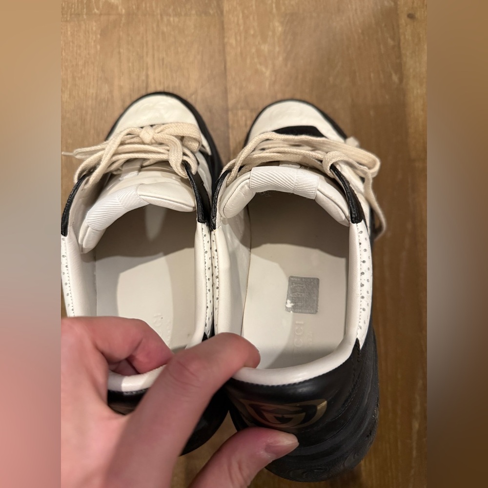 Gucci GG Embossed Sneaker size 41.5 - Picture 5 of 7
